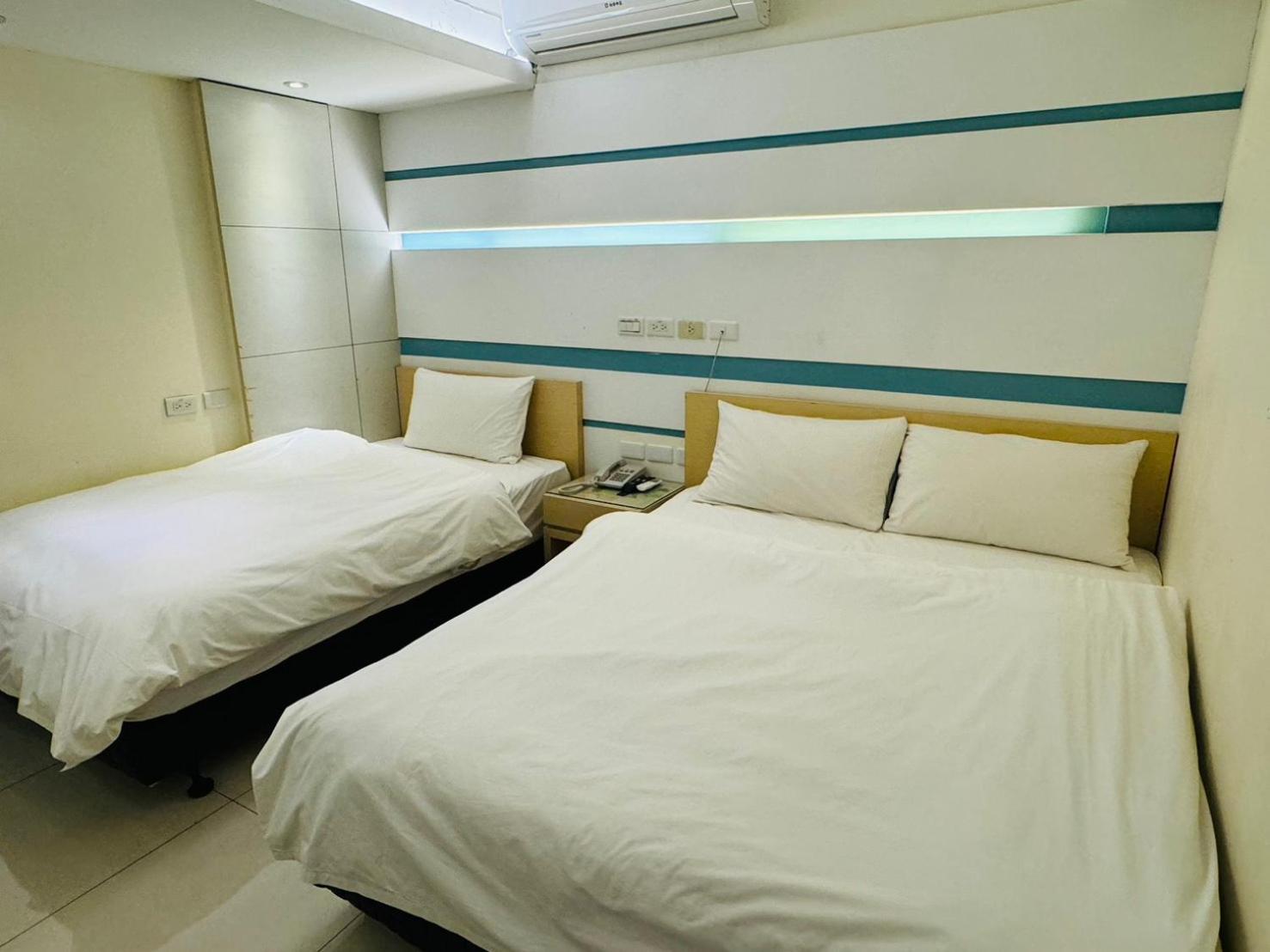 Kiwi Express Hotel - Kaohsiung Station Esterno foto